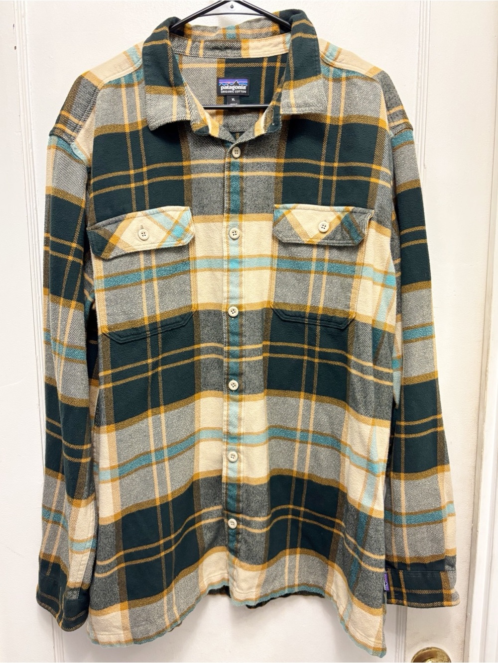 Patagonia Fjord Plaid Flannel Shirt Men’s XL Organic Cotton